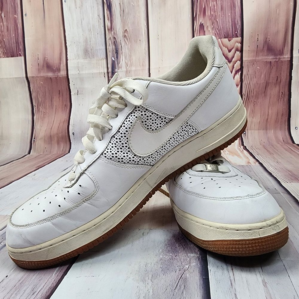 Nike Air Force 1 Mens 14 Low White Perforated Side Panels Gold Letter 315122-992